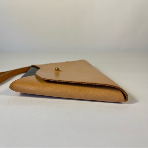 Son of a Sailor Emma Clutch  Tan and black - Picture 2 of 12
